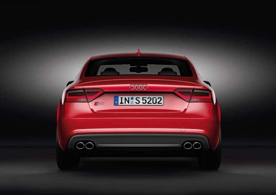  Audi S5 Sportback 2011 года  (WW) (фото 17 из 40)